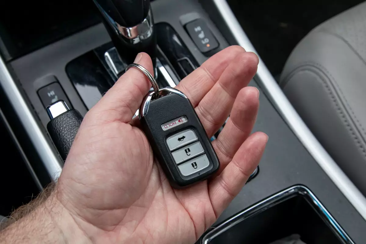 Advanced Key Fob Programming Services Image